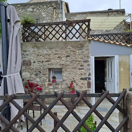 Holiday home Plavoukos'house